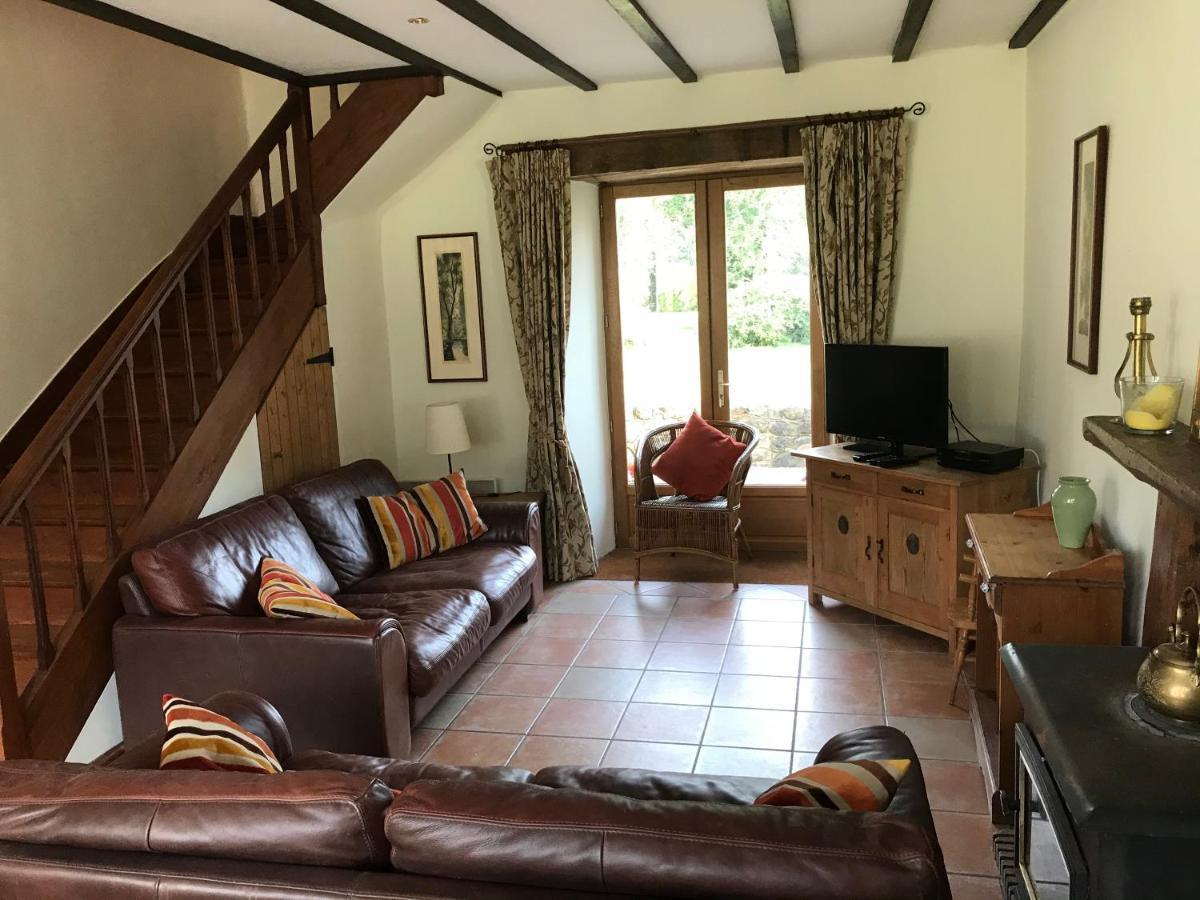 Clara, Clement & Nelle - Character Cottages Jugon-les-Lacs Exterior photo