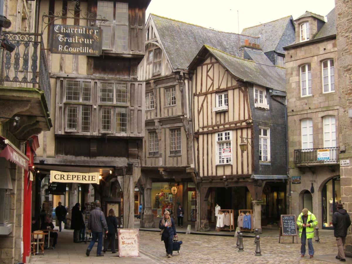 Clara, Clement & Nelle - Character Cottages Jugon-les-Lacs Exterior photo